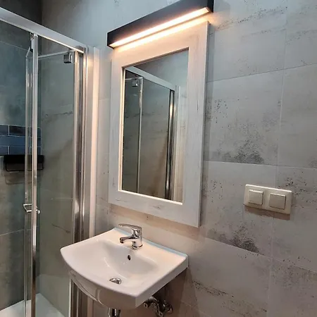 Δωμάτια σε οικογενειακή κατοικία Gracja