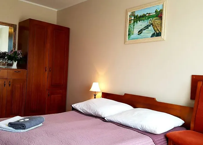 民宿 Gracja 莱鲍